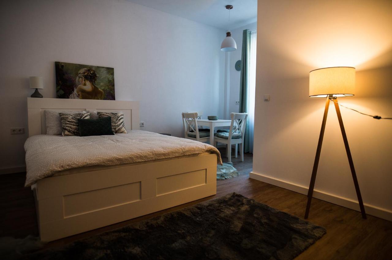 Blajaparthotel Экстерьер фото