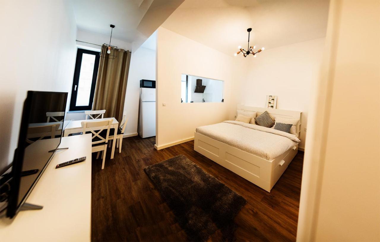 Blajaparthotel Экстерьер фото