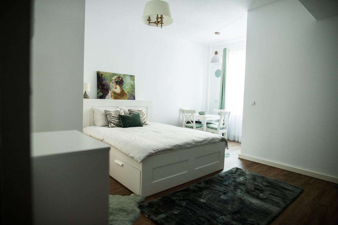 Blajaparthotel Экстерьер фото